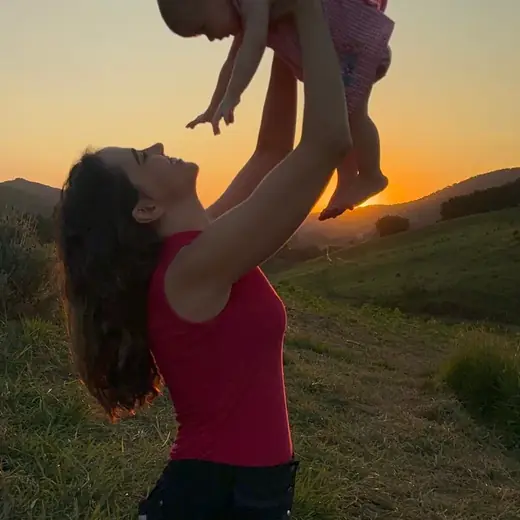 Aline Favaro com a filha